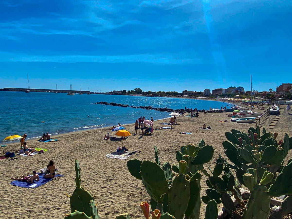 Alpha22 Apartment Giardini Naxos Luaran gambar