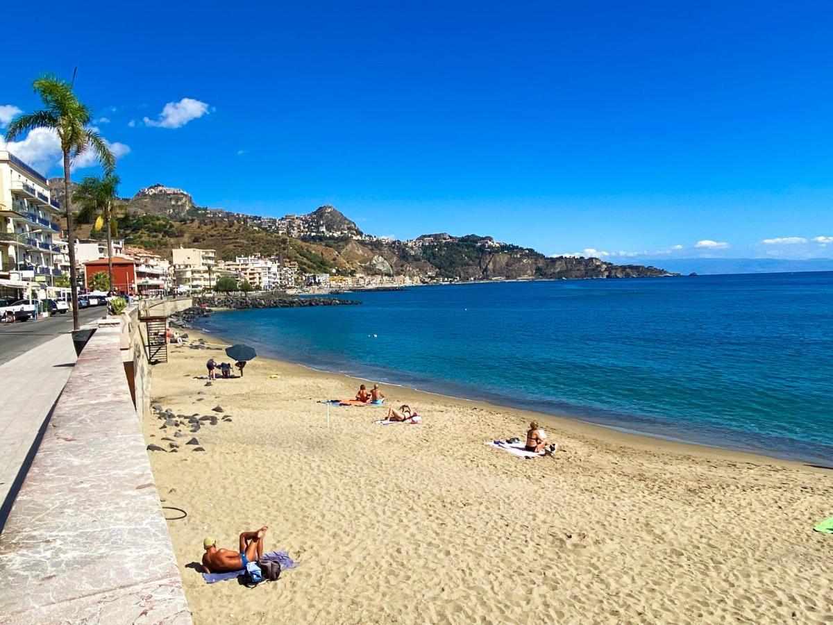 Alpha22 Apartment Giardini Naxos Luaran gambar
