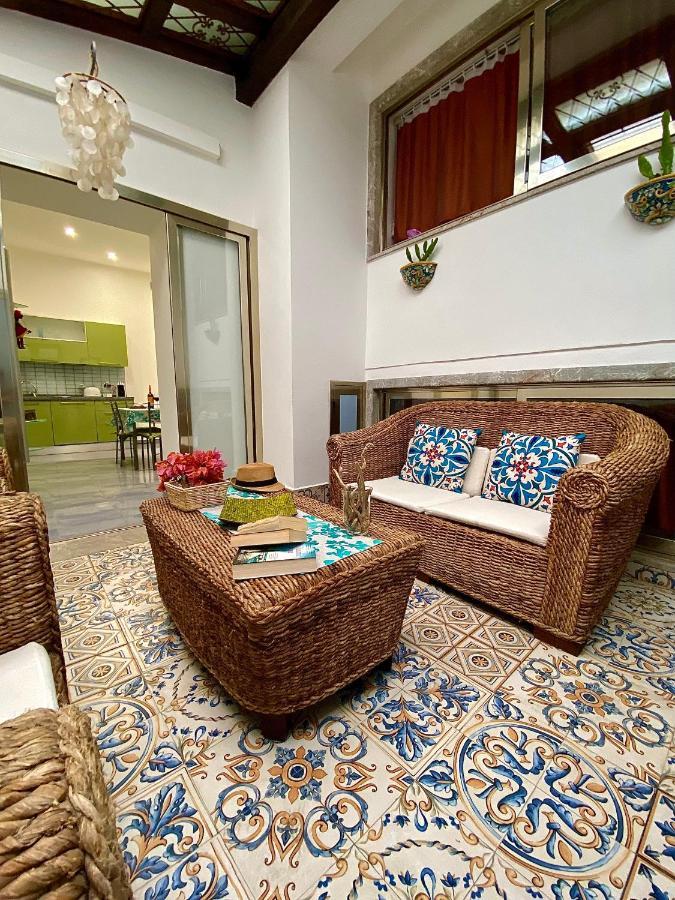 Alpha22 Apartment Giardini Naxos Luaran gambar