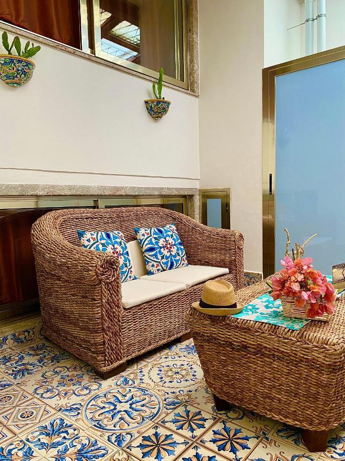 Alpha22 Apartment Giardini Naxos Luaran gambar