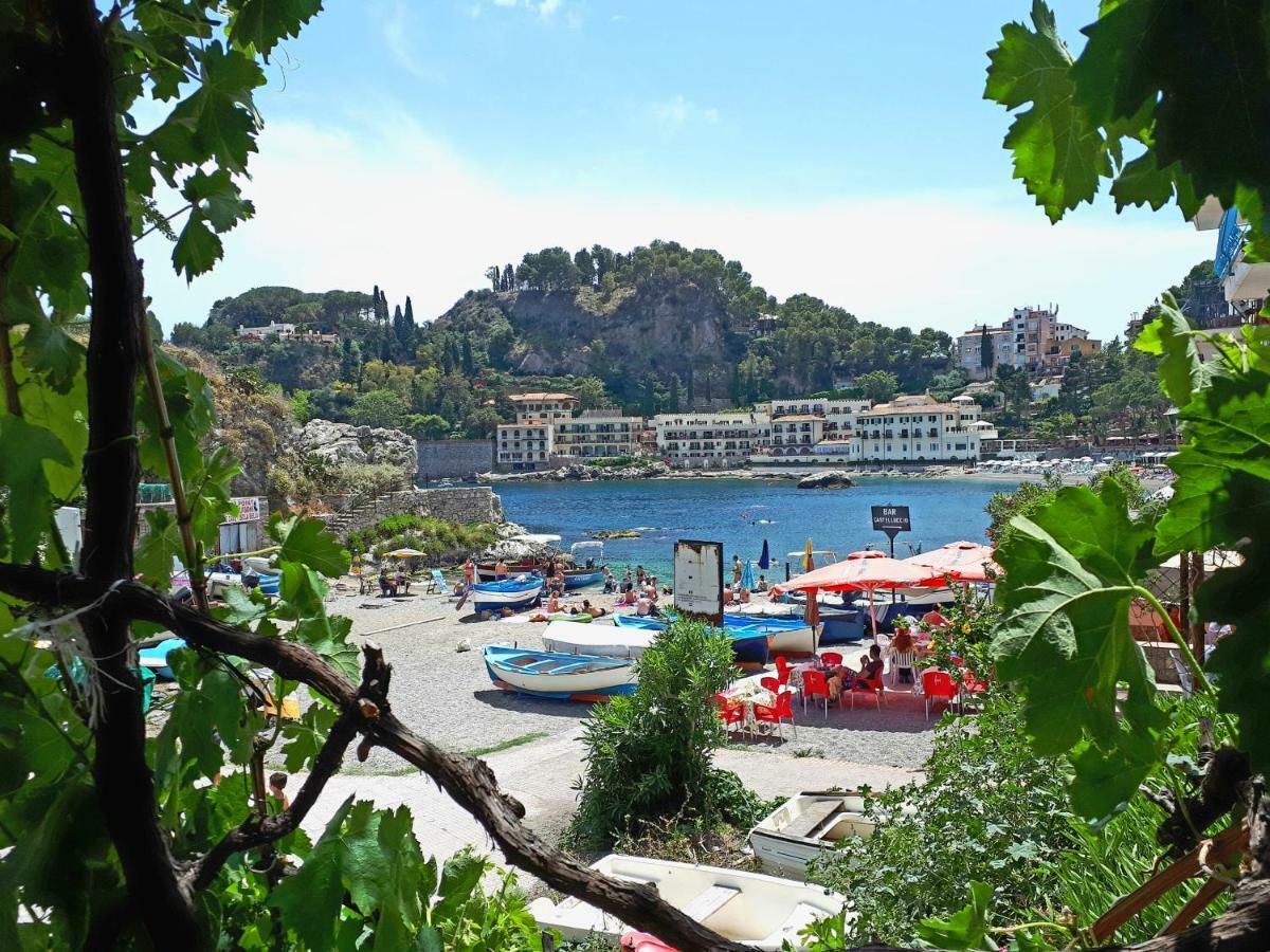 Alpha22 Apartment Giardini Naxos Luaran gambar